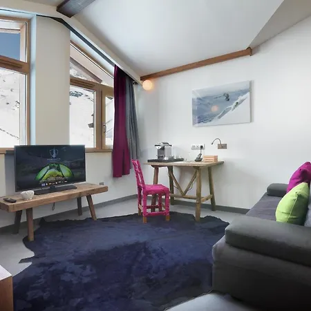Hotel Pashmina Le Refuge 5*